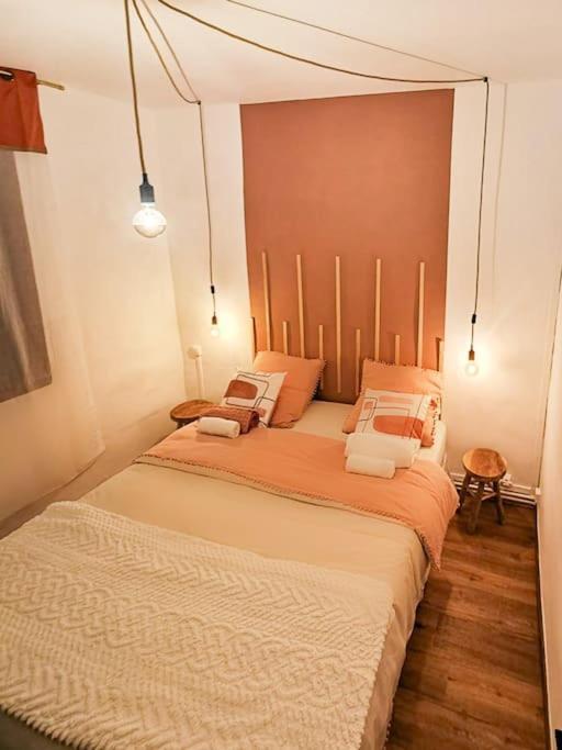Charmant T2 Atypique, Renove, Confortable Μπεζιέ Εξωτερικό φωτογραφία